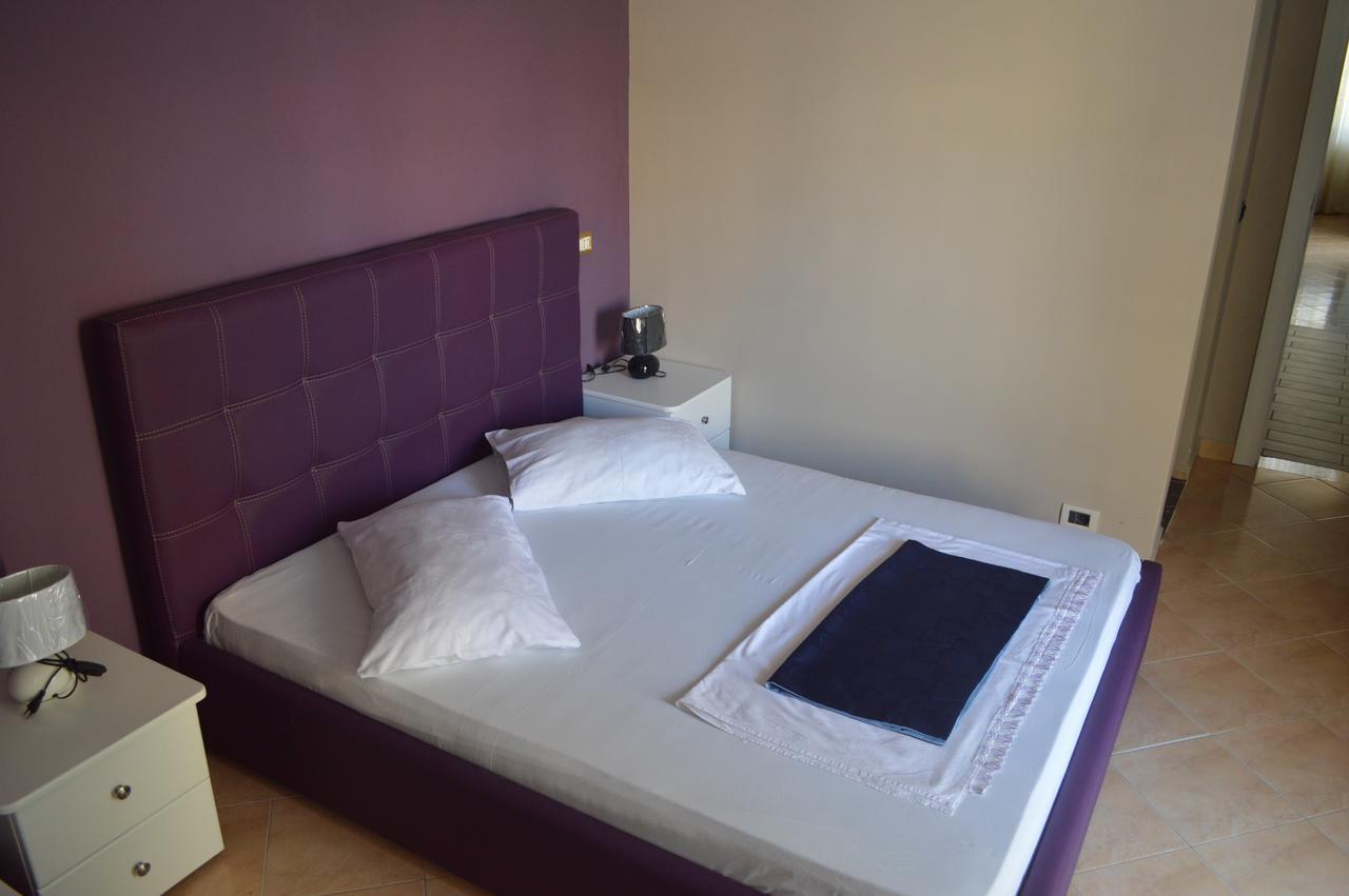 Hotel Riviera Дуррес Экстерьер фото