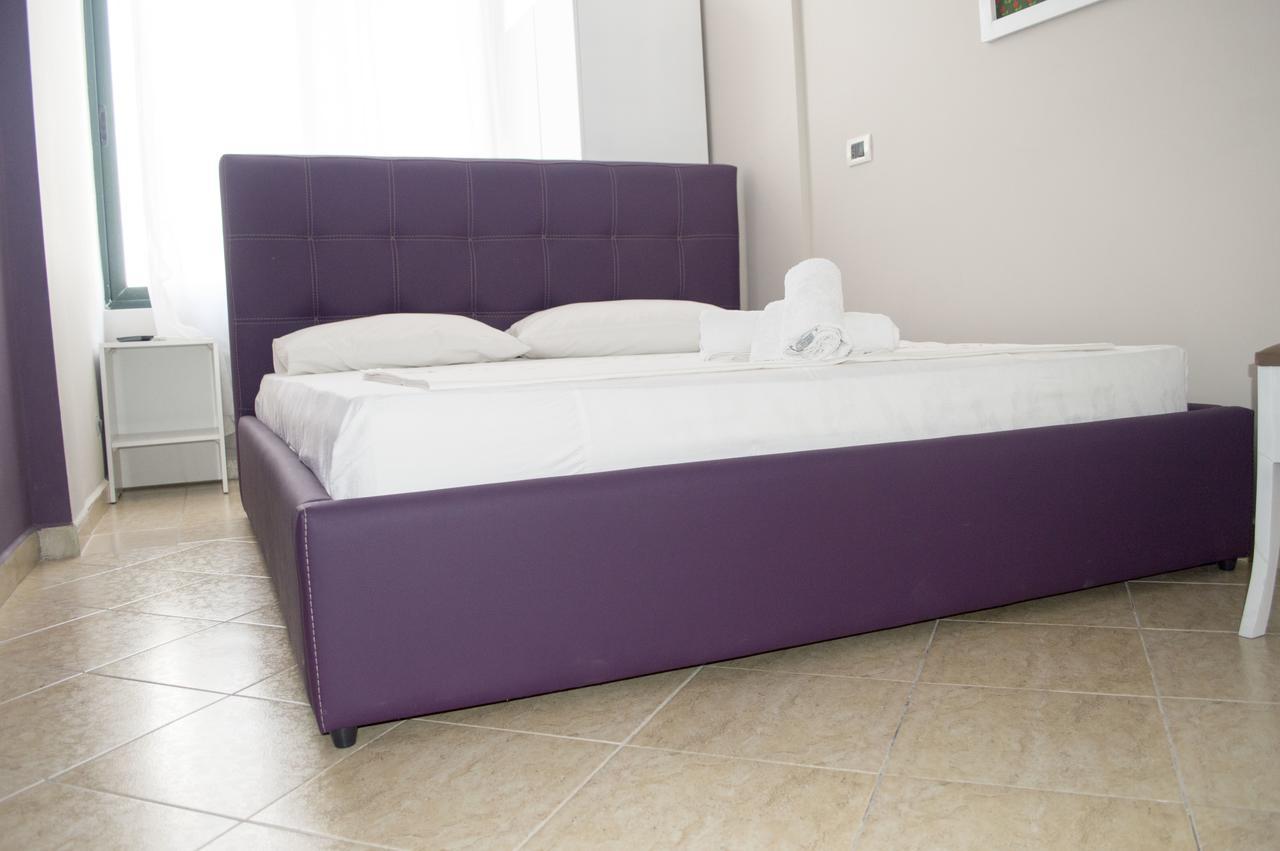 Hotel Riviera Дуррес Экстерьер фото