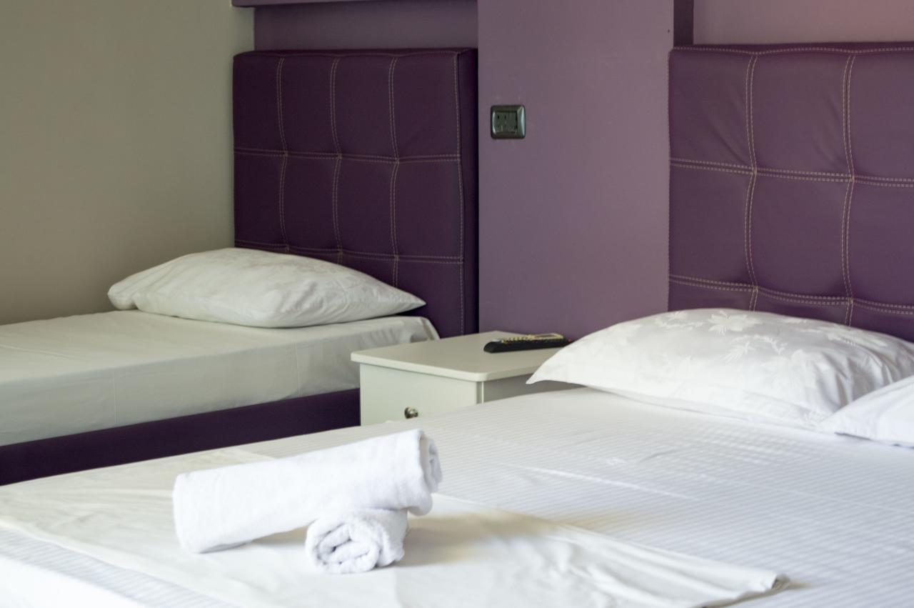 Hotel Riviera Дуррес Экстерьер фото