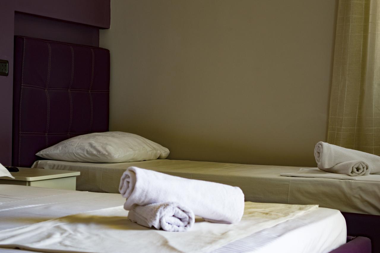Hotel Riviera Дуррес Экстерьер фото