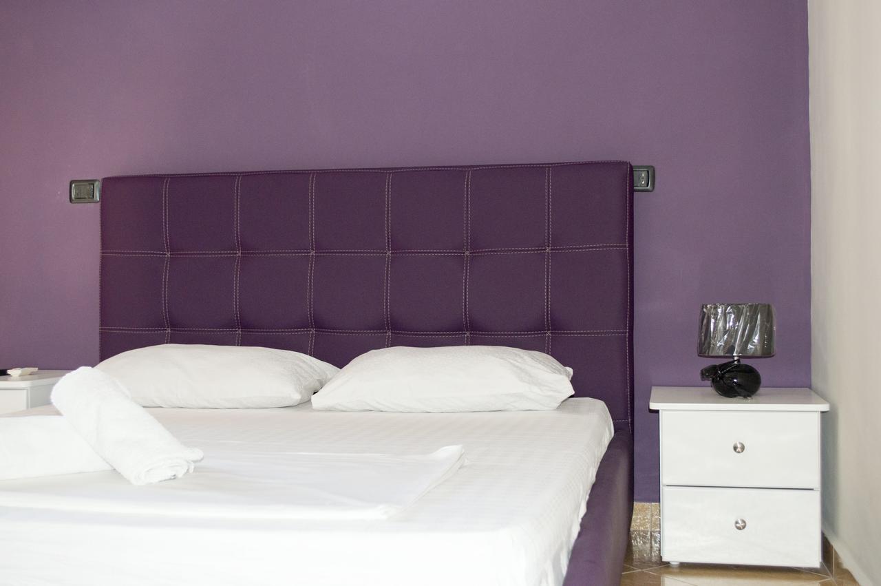 Hotel Riviera Дуррес Экстерьер фото