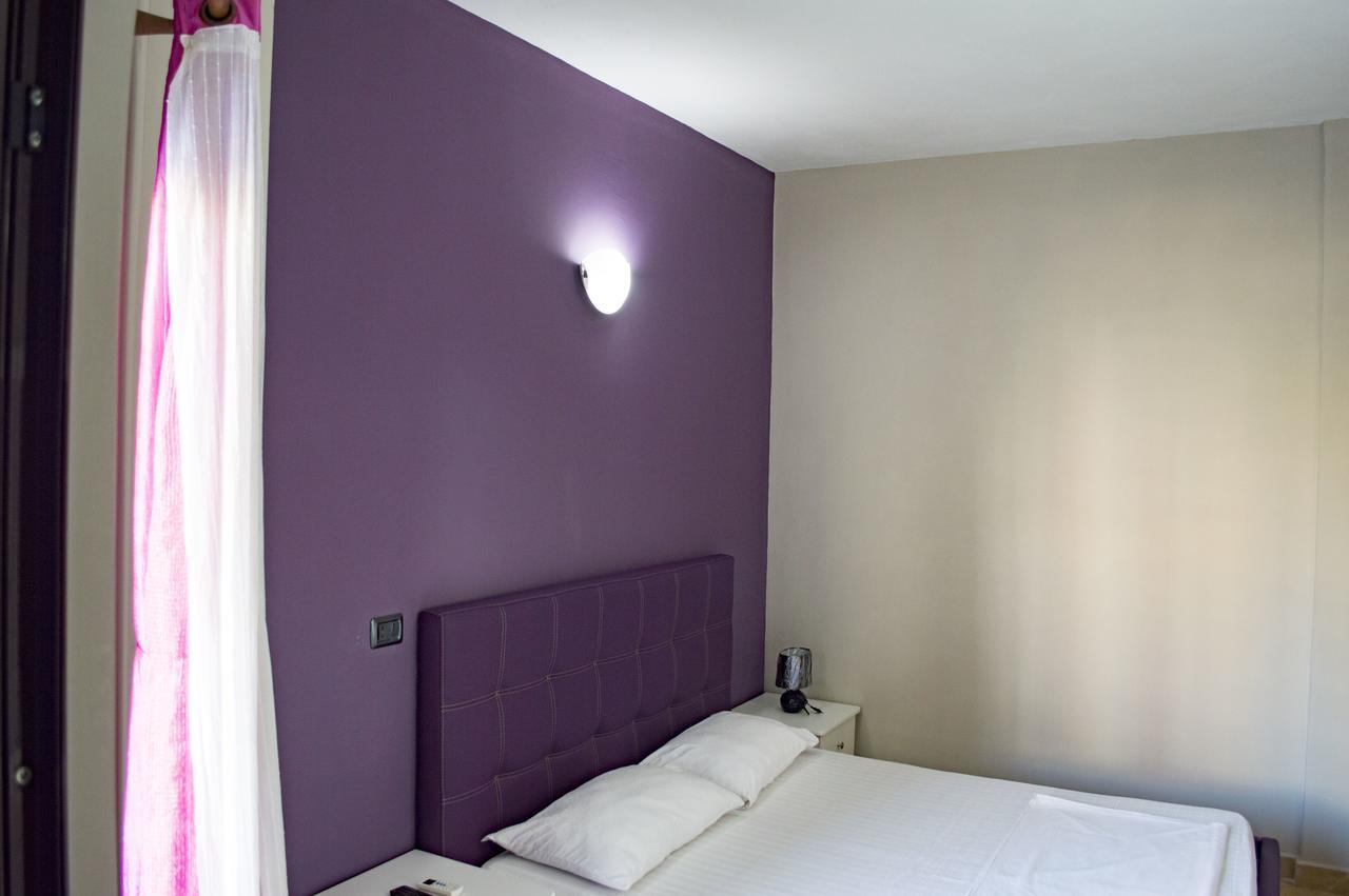 Hotel Riviera Дуррес Экстерьер фото