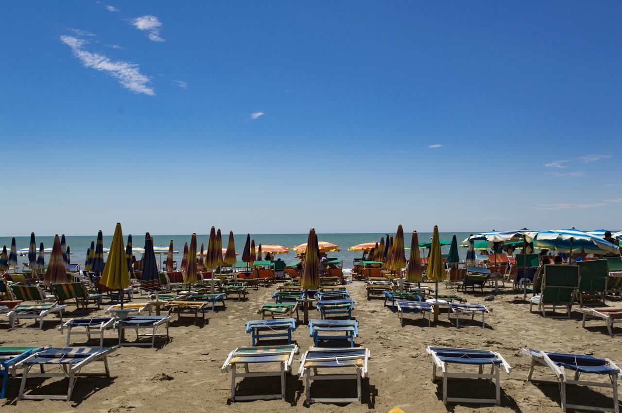 Hotel Riviera Дуррес Экстерьер фото